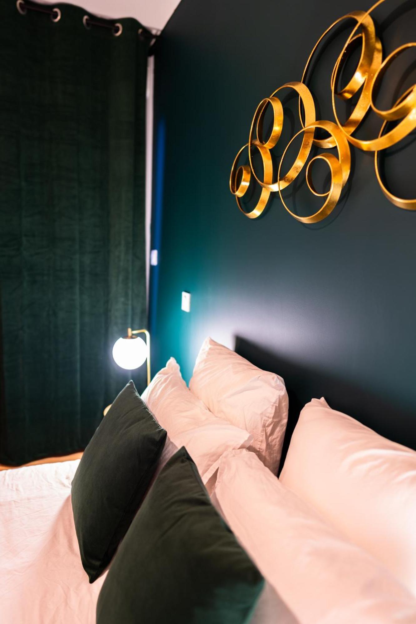 סומור Grand Loft Familial 4 Chambres Avec Parking Prive מראה חיצוני תמונה